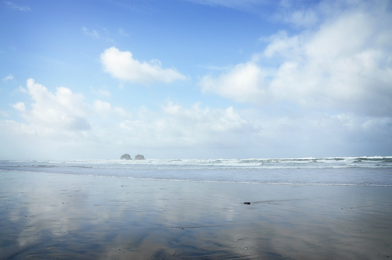 Rockaway Beach (Thursday 3) @ Mt. Hope Chronicles